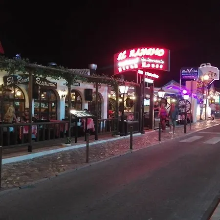 Falesia Alfamar 아파트 *